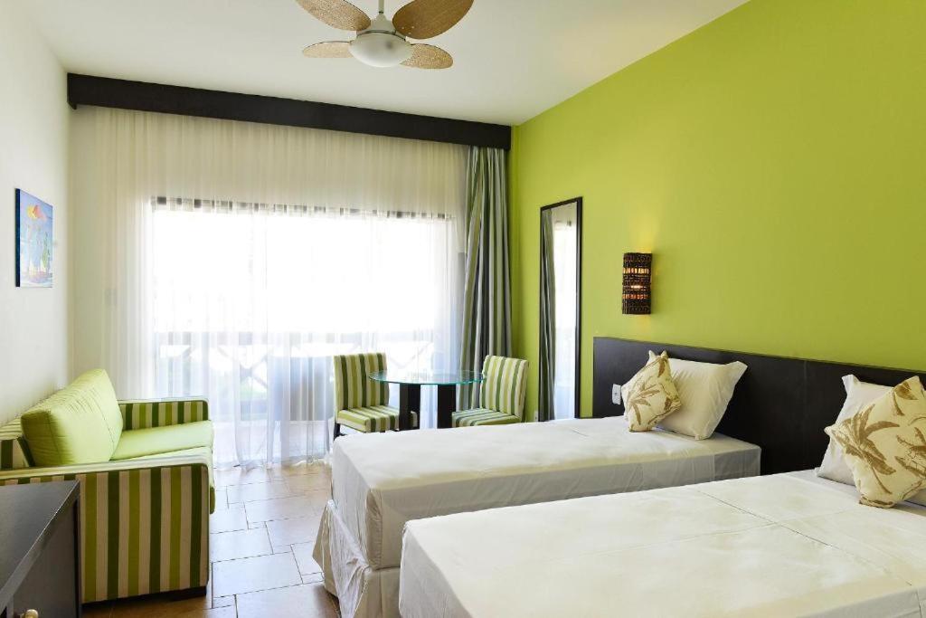 Hotel Iara Beach 3*