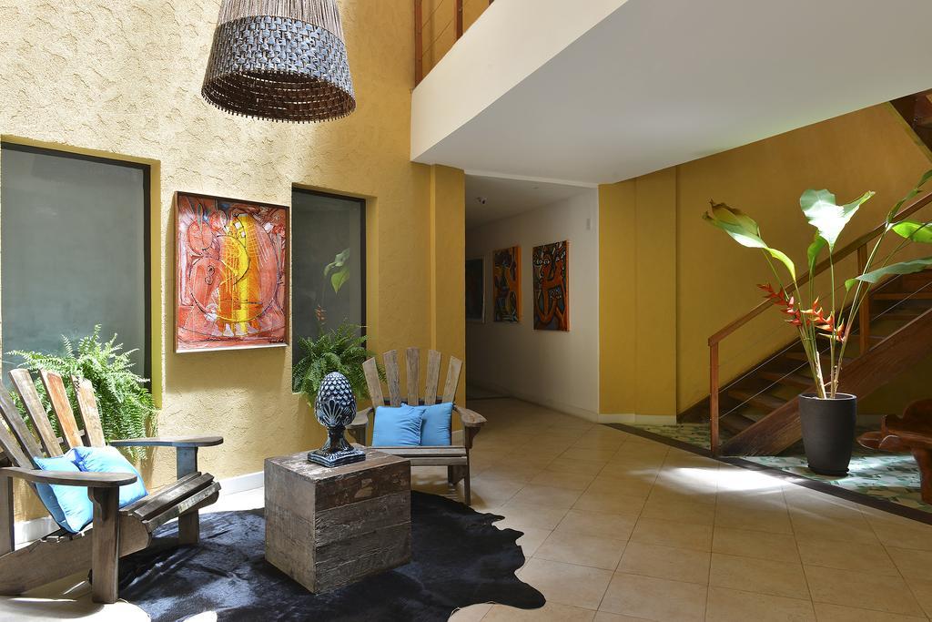 Iara Boutique